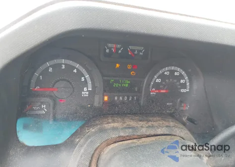 2013 Ford E-350 Super Duty Xl из США, поврежденный, VIN 1FBSS3BL0DDA07125